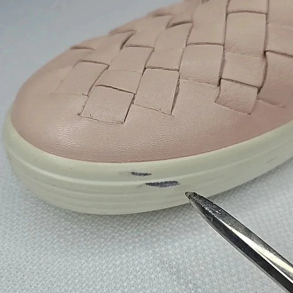 Ecco Women's Blush Pink Leather Woven Slip-on Sneaker Size 9 - Picture 10 of 16